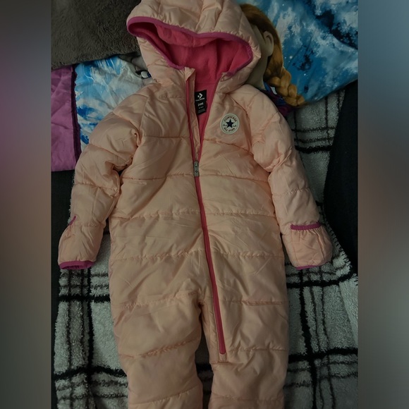 Converse snow suit - Picture 1 of 2